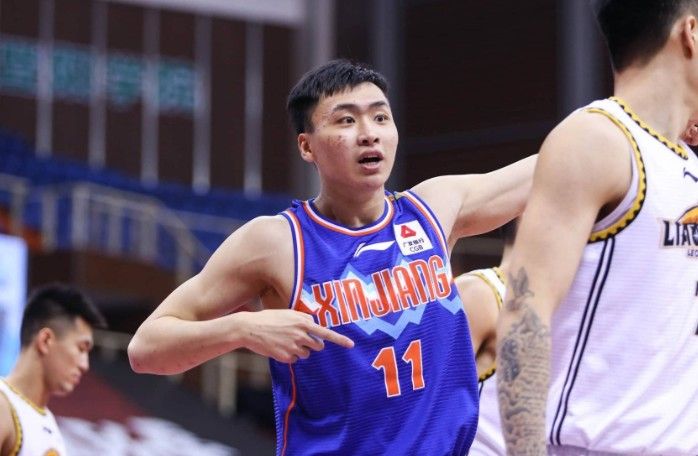 🏀CBA杯战报：李炎哲21+6 鄢手骐空砍24分 新疆89-69大胜辽宁出线